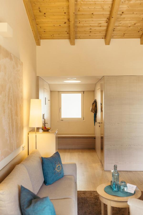 Strandhotel Am Weissensee Εξωτερικό φωτογραφία