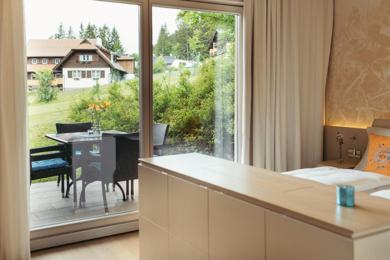 Strandhotel Am Weissensee Εξωτερικό φωτογραφία