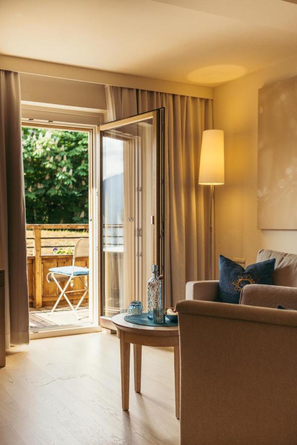 Strandhotel Am Weissensee Εξωτερικό φωτογραφία