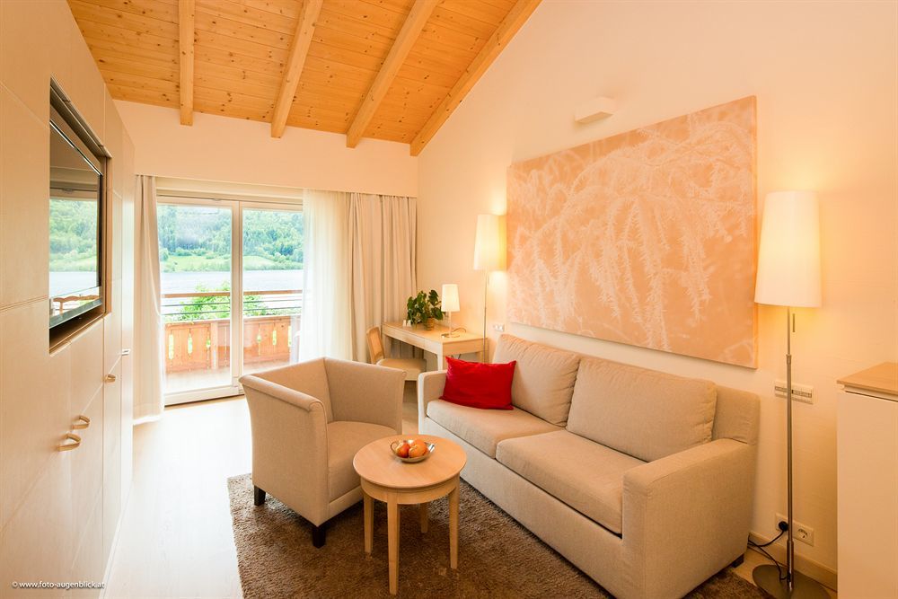 Strandhotel Am Weissensee Εξωτερικό φωτογραφία