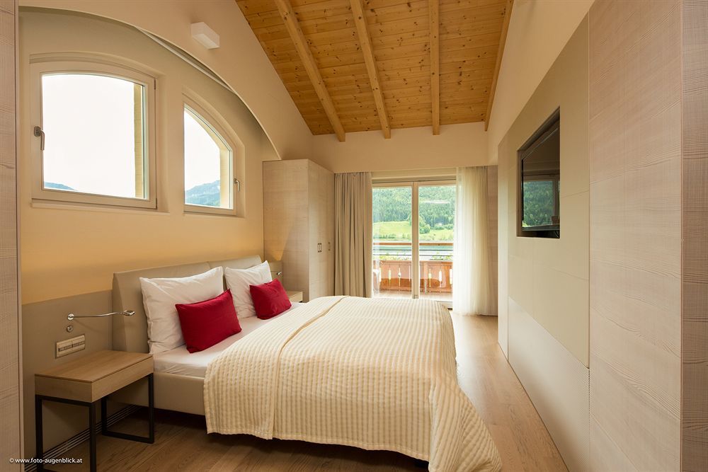 Strandhotel Am Weissensee Εξωτερικό φωτογραφία
